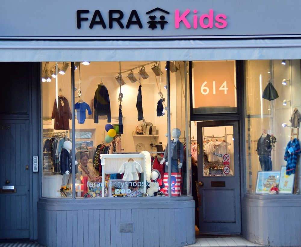 プレラブド　　Fara Kids