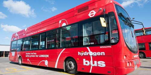 ロンドンの公共バス